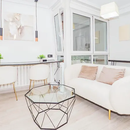 Ybh Alfonso Xiii, 12 דירה ויגו